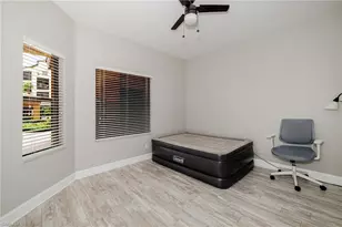 200 Vintage Cir, Naples, FL 34119 - Photo 20