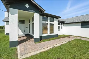 3933 18th St W, Lehigh Acres, FL 33971 - Photo 8