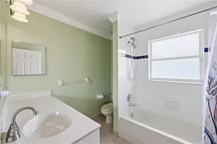 2650 Creek Ln, Naples, FL 34119 - Photo 24