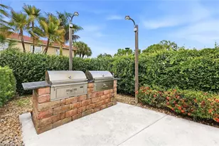2650 Creek Ln, Naples, FL 34119 - Photo 46