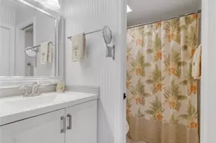 4240 Chantelle Dr, Naples, FL 34112 - Photo 32