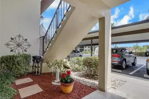 4240 Chantelle Dr, Naples, FL 34112 - Photo 36