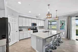 12020 Hawthorn Lake Dr, Fort Myers, FL 33913 - Photo 10