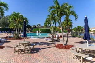 2078 Grove Dr, Naples, FL 34120 - Photo 22