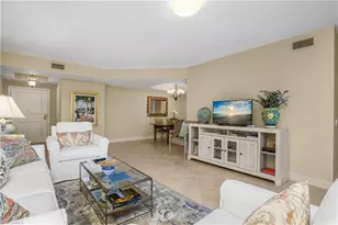 7225 Pelican Bay Blvd, Naples, FL 34108 - Photo 8