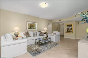 7225 Pelican Bay Blvd, Naples, FL 34108 - Photo 6