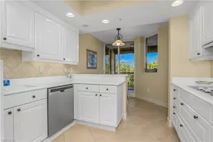 7225 Pelican Bay Blvd, Naples, FL 34108 - Photo 12