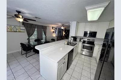 690 95th Ave N, Naples, FL 34108 - Photo 14