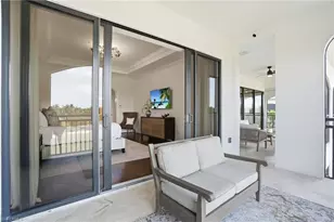 2543 Marquesa Royale Ln, Naples, FL 34109 - Photo 14