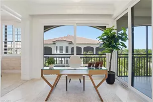 2543 Marquesa Royale Ln, Naples, FL 34109 - Photo 12