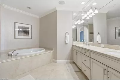 2543 Marquesa Royale Ln #4-302, Naples, FL 34109 - Photo 16