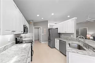 10321 Foxtail Creek Ct, Estero, FL 34135 - Photo 14