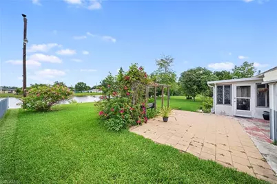 803 Monet St, Lehigh Acres, FL 33936 - Photo 26