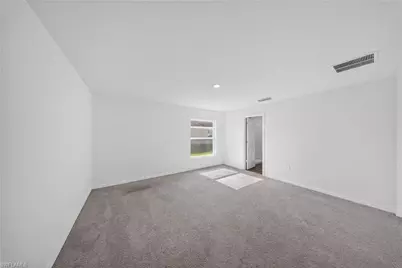3014 38th St SW, Lehigh Acres, FL 33976 - Photo 16