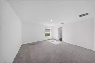 3014 38th St SW, Lehigh Acres, FL 33976 - Photo 16