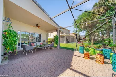 1638 Triangle Palm Ter, Naples, FL 34119 - Photo 18