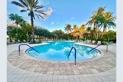 6182 Towncenter Cir, Naples, FL 34119 - Photo 28