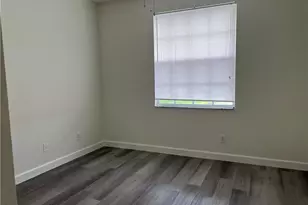 4650 St Croix Ln, Naples, FL 34109 - Photo 10