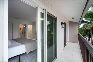 995 9th Ave S, Naples, FL 34102 - Photo 24