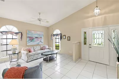 526 100th Ave N, Naples, FL 34108 - Photo 4