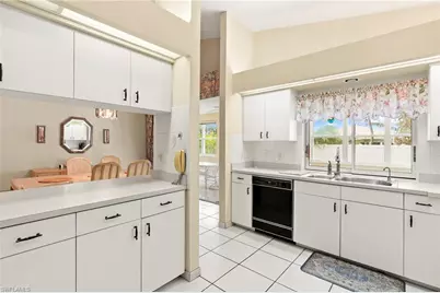 526 100th Ave N, Naples, FL 34108 - Photo 14