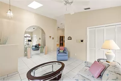 526 100th Ave N, Naples, FL 34108 - Photo 6