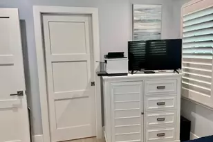 225 5th Ave S, Naples, FL 34102 - Photo 14