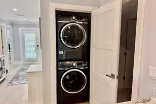 225 5th Ave S, Naples, FL 34102 - Photo 20