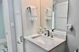 225 5th Ave S, Naples, FL 34102 - Photo 16