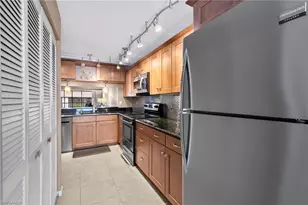 236 Pebble Beach Cir, Naples, FL 34113 - Photo 10
