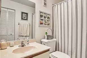 5708 Deauville Cir, Naples, FL 34112 - Photo 20