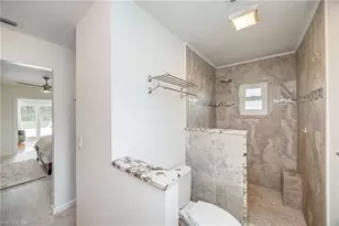 363 Juli Fe Dr, Naples, FL 34110 - Photo 14