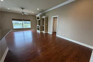 3425 Anton Ct, Naples, FL 34109 - Photo 18