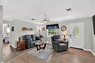 9031 Hilolo Ln, Venice, FL 34293 - Photo 4