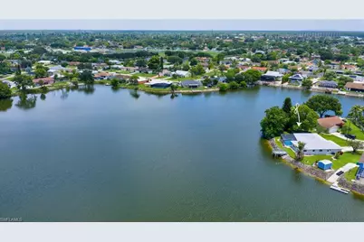 3065 50th Ln SW, Naples, FL 34116 - Photo 28