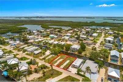 24533 Dolphin St, Bonita Springs, FL 34134 - Photo 4