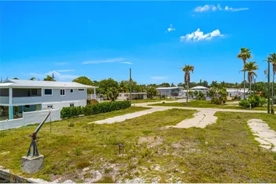 24533 Dolphin St, Bonita Springs, FL 34134 - Photo 8