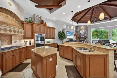 430 29th St NW, Naples, FL 34120 - Photo 10