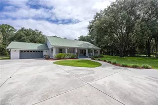 4315 13th Ave SW, Naples, FL 34116 - Photo 2