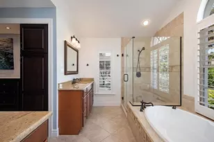 712 Shadow Lake Ln, Naples, FL 34108 - Photo 10