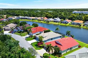25833 Pebblecreek Dr, Bonita Springs, FL 34135 - Photo 22