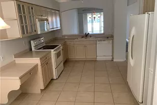 8148 Tauren Ct, Naples, FL 34119 - Photo 8