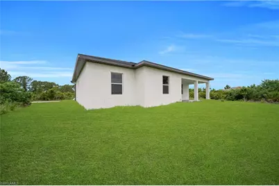 325 Paulcrest Ave, Lehigh Acres, FL 33974 - Photo 32