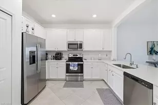2636 Vine Ave, Naples, FL 34120 - Photo 10