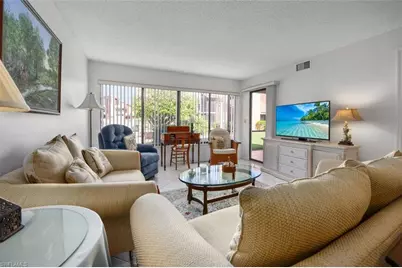 114 Cypress Way E #D3, Naples, FL 34110 - Photo 4