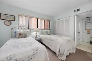 114 Cypress Way E, Naples, FL 34110 - Photo 18