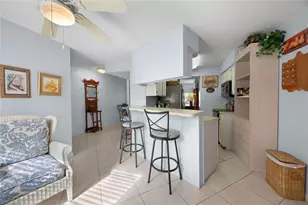 114 Cypress Way E, Naples, FL 34110 - Photo 14