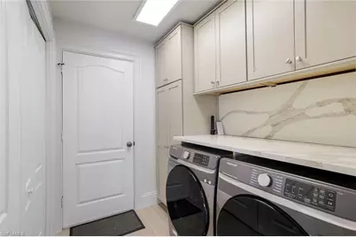 914 Marble Dr, Naples, FL 34104 - Photo 26