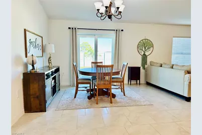 1427 NW 18th Ter, Cape Coral, FL 33993 - Photo 4