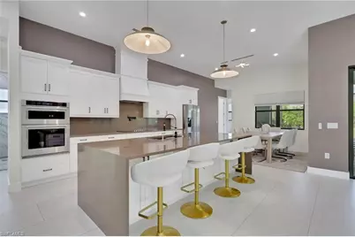 653 23rd St SW, Naples, FL 34117 - Photo 12